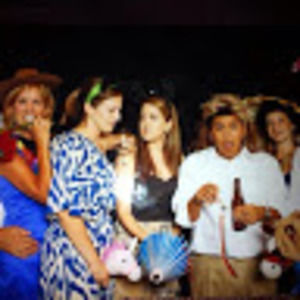 Meet your Posher, Corie